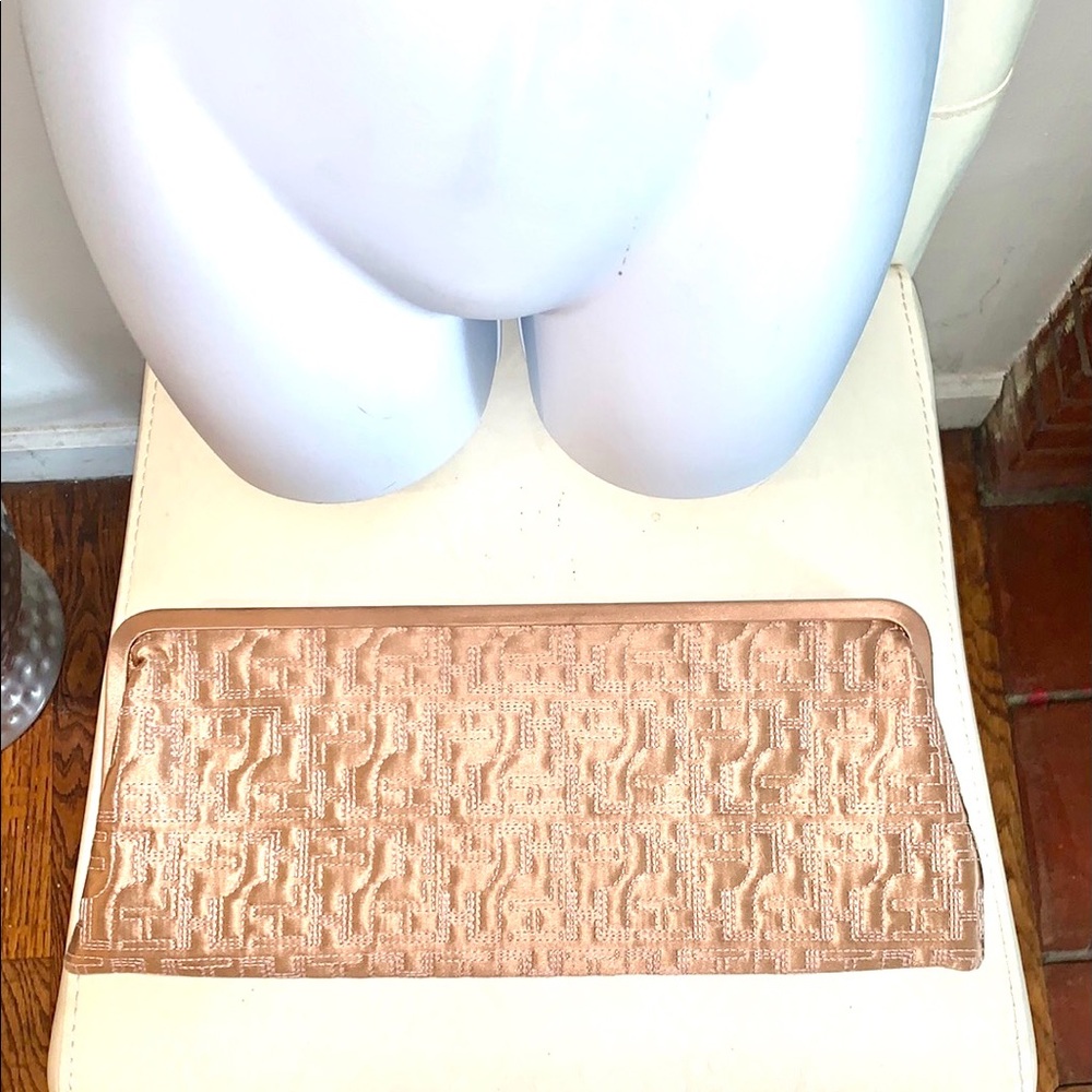 Herve Lager Silk Nude color clutch